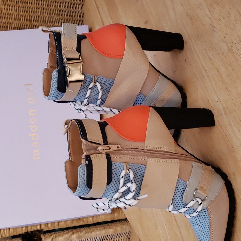 Steve Madden Illusion Ankle Boots